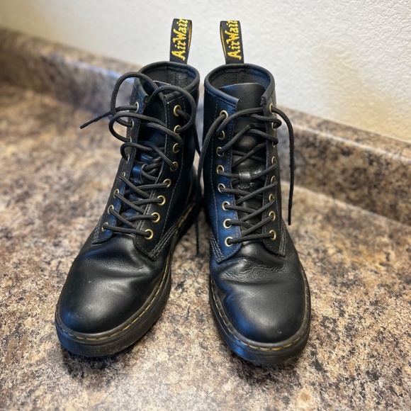 Doc Marten 1460 smooth lace up boots - Picture 3 of 4